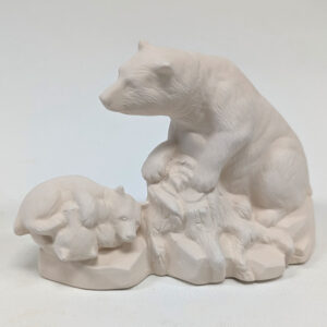 OURS-MÈRE